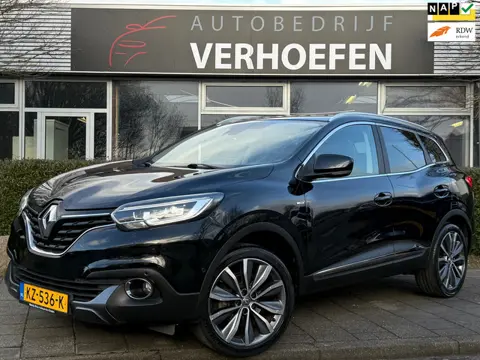 Renault Kadjar 1.2 TCe Bose - PARKEER CAMERA - BLIND SPOT SENSOR - KEYLESS GO - LED - TREKHAAK - CRU