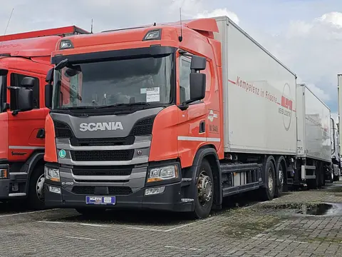 SCANIA G450 6x2*4