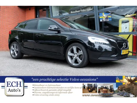 Volvo V40 2.0 T3 152 pk Nordic+, 17 inch, Standkachel, Stoelverwarming