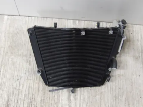 RADIATEUR Suzuki GSX R 750 2008 - 2010
