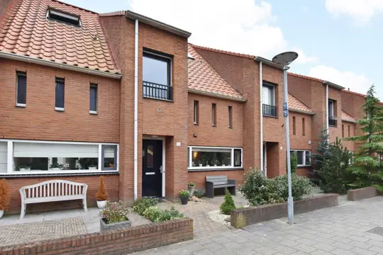 Woning aan de Abrikozenplein te Wateringen