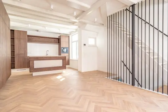 Woning aan de Nieuwe Leliestraat te Amsterdam