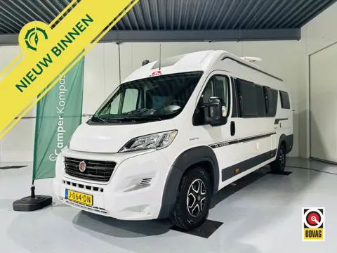 Adria TWIN 640 SL Lengte bedden, slechts 29.000 Km!