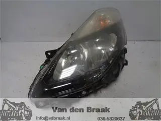 Renault Clio III 2011-2014 Koplamp links