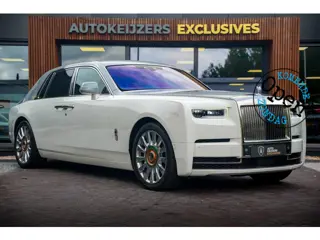 Rolls-Royce Phantom 6.7 V12 Starlight Headliner Rear Theatre Individual Rear Seats 22-Inch Polished 