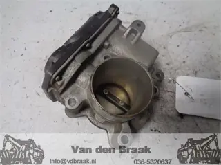 Renault Clio 1.2 16V 2005-2013 Gasklephuis
