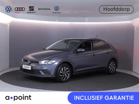 Volkswagen Polo 1.0 TSI Life Edition 95 pk | Verlengde garantie | Navigatie | Parkeersensoren achter