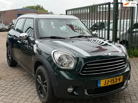 Mini Countryman 1.6 Cooper Pepper Zeer netjes airco elektrische ramen cv op afs