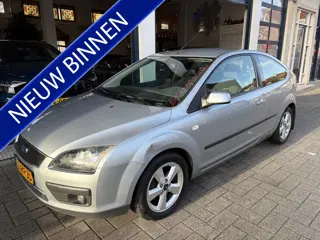 Ford Focus 1.6-16V First Edition APK 28-11-2026 (bj 2005)