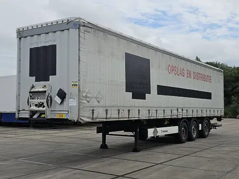 KRONE SD steeraxle taillift