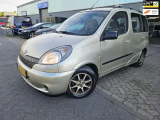 Toyota Yaris Verso 1.3-16V VVT-i Sol AUTOMAAT AIRCO