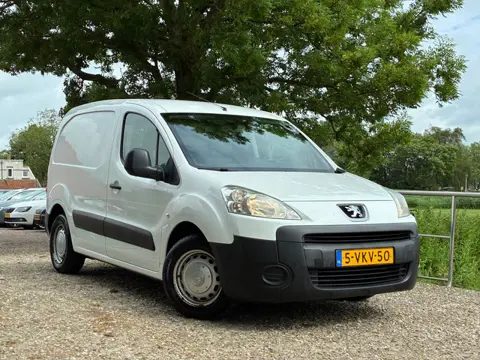 Peugeot Partner 120 1.6 HDI L1 XR |'' 104.000 KM '' + Airco + Marge Nu € 4.975,-!!!