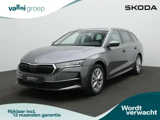 Skoda Octavia Combi 1.5 TSI 115 pk DSG MHEV Selection | Achteruitrijcamera | Adaptive cruise | Navig