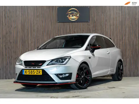 Seat Ibiza SC 1.4 TSI Nieuwe Motor/DSG Uniek PDC F1 Carplay Custom Exhaust