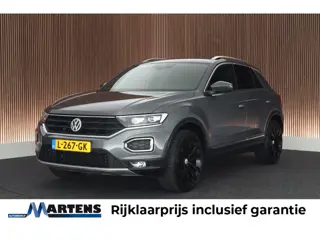 Volkswagen T-Roc 1.5 TSI 150pk DSG Sport Trekhaak Virtual cockpit Keyless Camera Stoelverwarming Nav