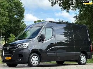 Renault Master T33 2.3 dCi 135 L2H2 Work Edition* Navi*Cruise*Airco*TREKHAAK*Cruise*3 zitplaatsen*NA