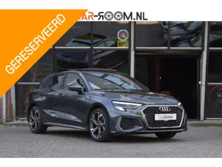 Audi A3 Sportback 35 TFSI 3X S-line Pano Keyless Camera Lane ACC