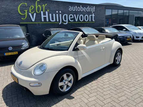 Volkswagen New Beetle Cabriolet 1.6 Highline