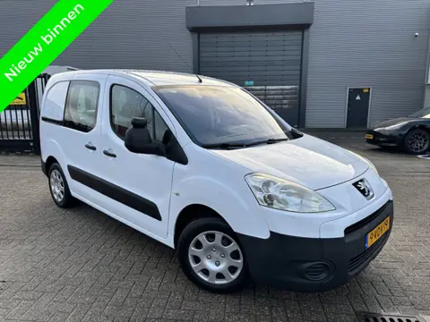 Peugeot Partner 120 1.6 HDI Airco|Cruise|Sensor NW APK