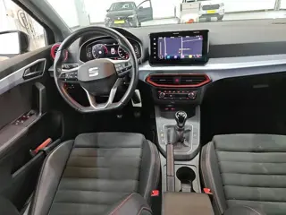 Seat Ibiza 1.0 TSI FR BUS. INT. BJ 22, LEER/ ALCANTARA /ZWARTE HEMEL, NL AUTO met NAP