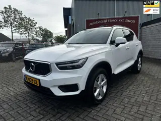 Volvo XC40 1.5 T2 Momentum Core | Navigatie | Carplay | Winter Pakket