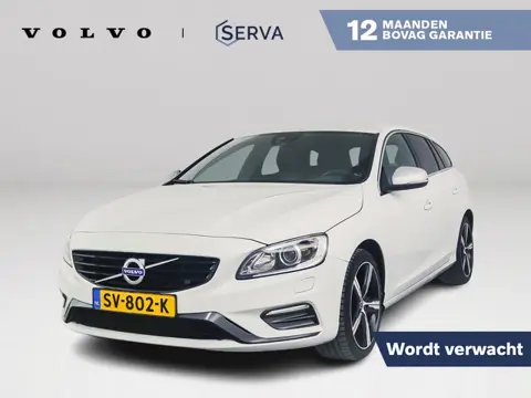 Volvo V60 T4 Business Sport | Park assist | Stoelverwarming | Cruise control