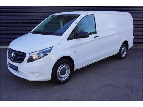 Mercedes-Benz Vito 114 CDI 136pk Automaat Lang L2 Trekhaak Apple Carplay Camera Navi Stoelverwarming
