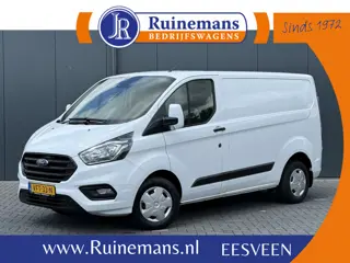 Ford Transit Custom 2.0 TDCI E6 / L1H1 / 1e EIG. / INRICHTING / 2.5 TONS TREKHAAK / 3-ZITS / AIRCO /