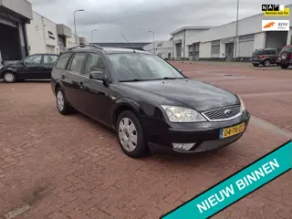 Ford Mondeo Wagon 1.8-16V Champion MOOIE AUTO BEL 0619590613 AIRCO 5 DRS