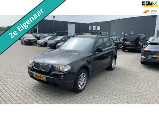 BMW X3 2.5si 218pk 6-Cilinder 4WD Exe Automaat Navi Trekhaak 1800kg.