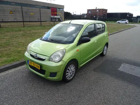 Daihatsu Cuore 1.0 Premium