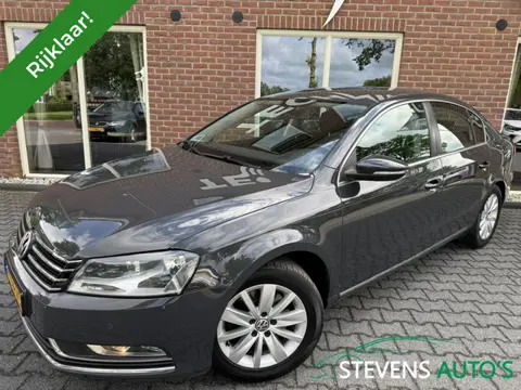 Volkswagen Passat 1.8 TSI Comfortline 161 PK NAVI / CLIMA CRUISE / PDC / LMV