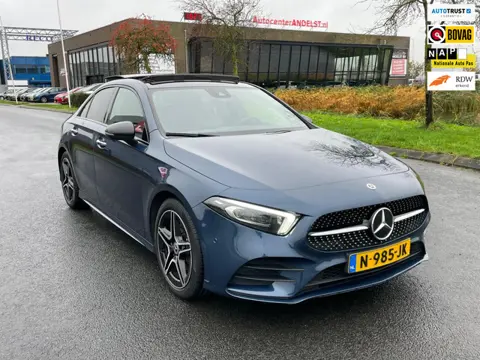 Mercedes-Benz A-klasse 200 Business Solution AMG, Aut, Trekhaak, Pano, Cam, Elektr stl, 1e eig afk, 