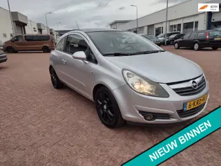 Opel Corsa 1.4-16V Business MOOIE AUTO BEL 0619590613 AIRCO APK 149.665