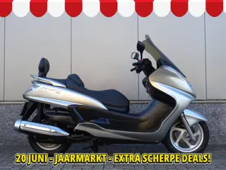 Yamaha YP 400 MAJESTY (bj 2004)