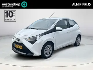 Toyota Aygo 1.0 VVT-i x-play (Carplay Navigatie - Camera)