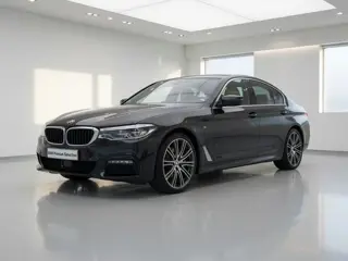 BMW 5 Serie 530i xDrive Individual | Driving Assistant Plus | Stoelventilatie | M-Sport | Lederen Da