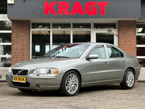 Volvo S60 Summum 2.4 D5 AUTOMAAT - Leder - 5 cillinder