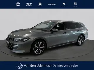Volkswagen Passat Variant 1.5 eHybrid Business | Trekhaak | Design Pakket |