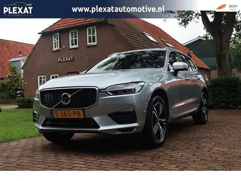 Volvo XC60 2.0 T5 AWD R-Design Aut. | Panorama | Adap. Cruis | Bowers & Wilkins | Stoelverwarming | 