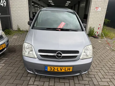 Opel Meriva 1.6 Essentia