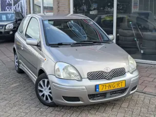 Toyota Yaris 1.3 VVT-i Sol - Airco -