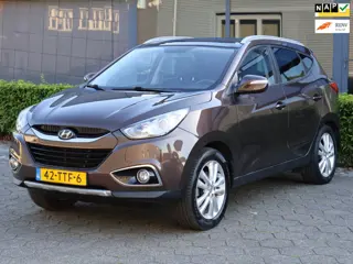 Hyundai Ix35 2.0i 4WD i-Catcher|Pano|Camera|Keyless|Leder|Trekhaak|2e Eigenaar