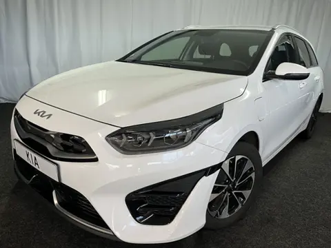 Kia Ceed Sportswagon 1.6 GDI PHEV PLUG-IN DynamicLine 1E EIGN/ECC/APPLE/ADAPTIVE/CAMERA