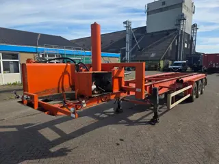 LAG 0-3-39 - Disc brakes LAG 0-3-39 3 assige containerchassis - ROR assen - Trommelremmen - Luchtver