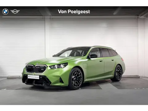 BMW M5 Touring M5 Individual Frozen Tampa Bay Green | M Drive Professional | Comfort Pack | Bowers &