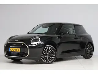 Mini Cooper Electric SE Favoured M 54.2 kWh | panoramadak | head-up | jcw seats | achteruitrijcamera