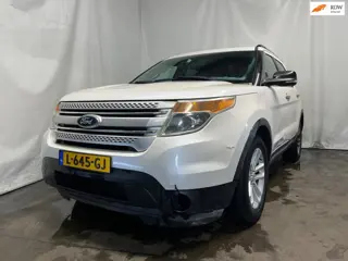 Ford EXPLORER - Linker Zijschade