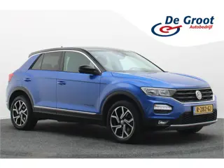 Volkswagen T-Roc 1.5 TSI Sport Virtual Cockpit, Cruise, Apple Carplay, Verwarmde Stoelen, Trekhaak, 
