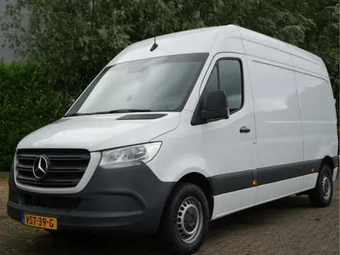 Mercedes-Benz Sprinter 215 1.9 CDI L2H2 FWD L2/H2 E6 trekhaak  camera  Navi